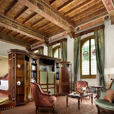 Palazzo Portinari Salviati Residenza D'epoca Hotel *