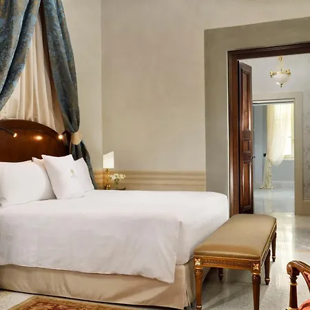 Palazzo Portinari Salviati Residenza D'epoca Florença