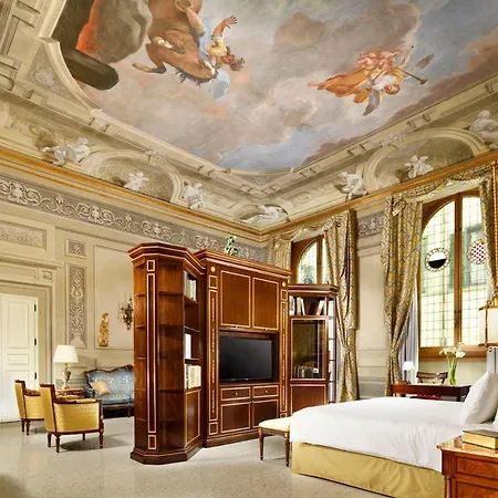 Palazzo Portinari Salviati Residenza D'epoca * フィレンツェ